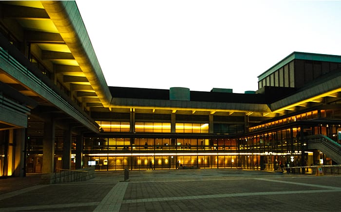 ロームシアター